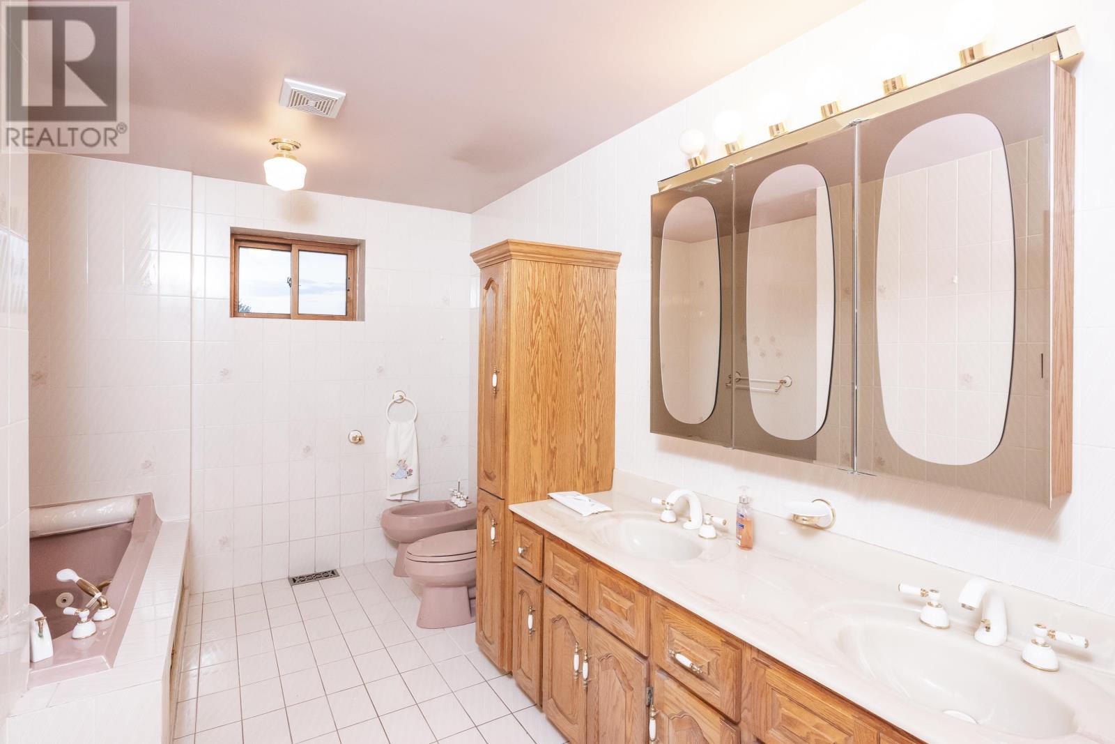 440 Central Ave, Thunder Bay, Ontario  P7B 6B4 - Photo 33 - TB253589