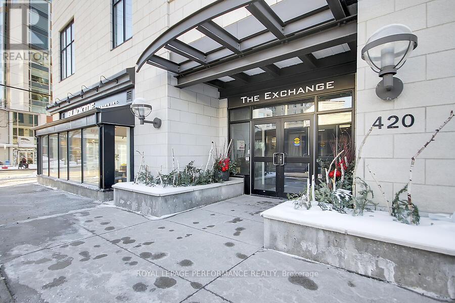 409 - 420 Berkley Avenue, Ottawa, Ontario  K2A 4H5 - Photo 2 - X12668538