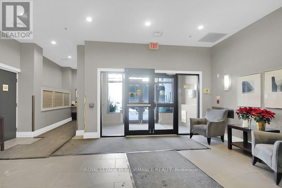 409 - 420 Berkley Avenue, Ottawa, Ontario  K2A 4H5 - Photo 3 - X12668538