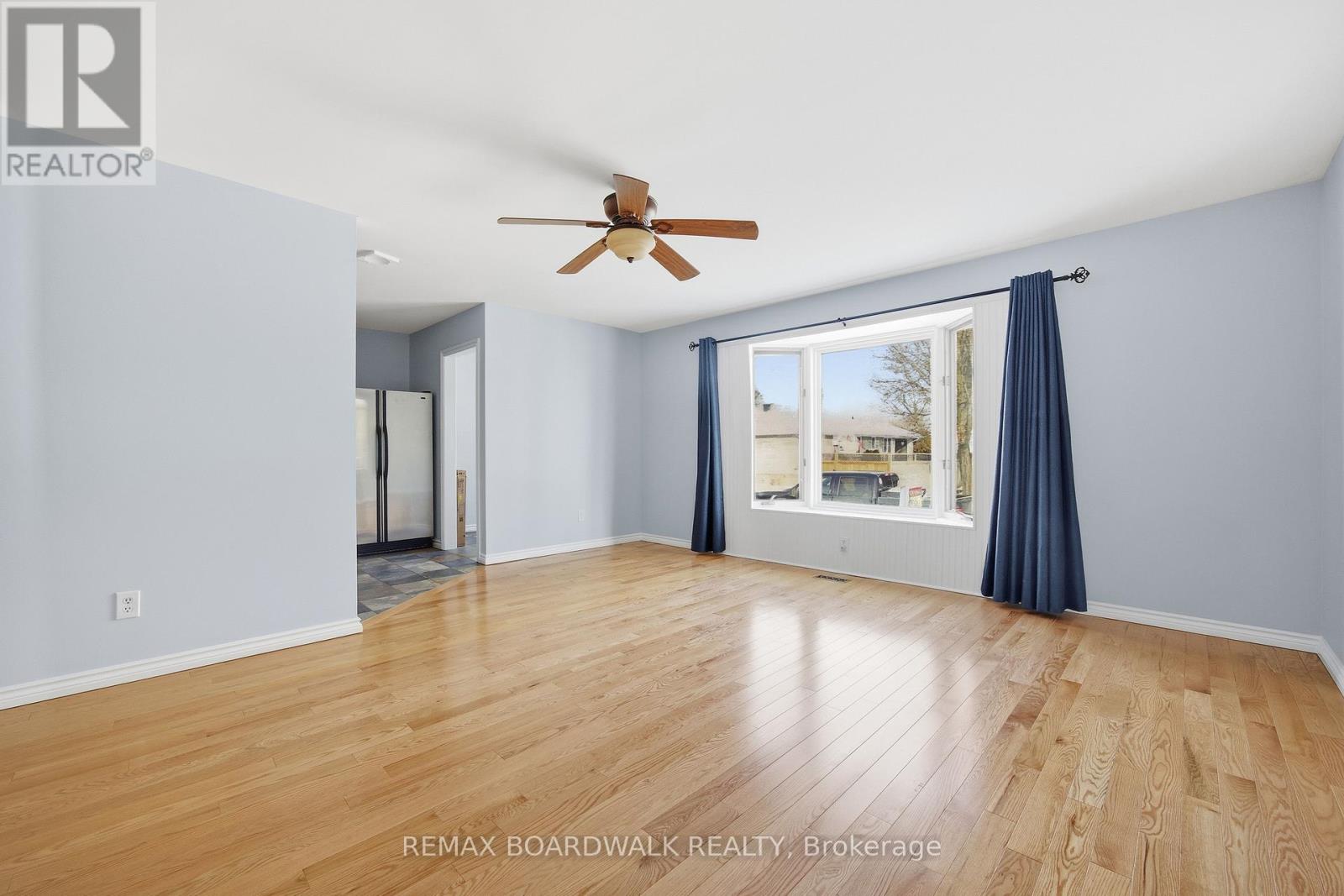 12 Prince Street, Carleton Place, Ontario  K7C 2M4 - Photo 5 - X12668546