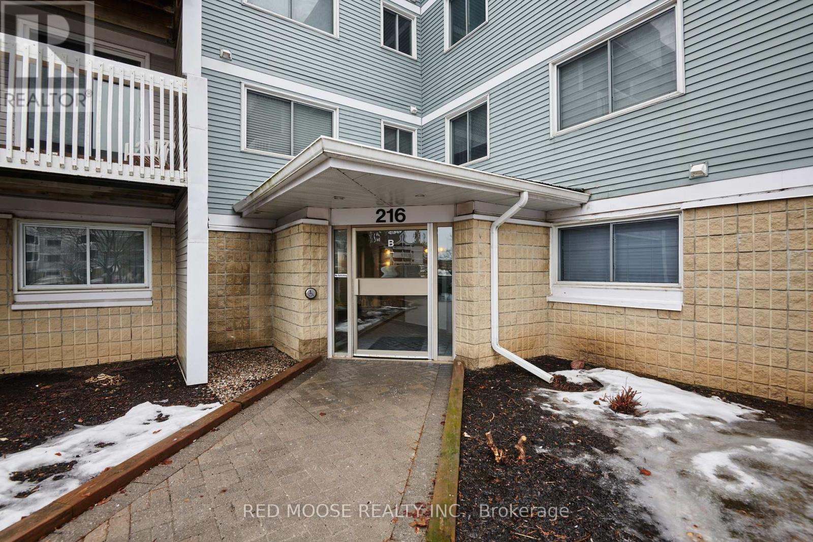 415 - 216 Viewmount Drive, Ottawa, Ontario K2E 7X4 - Photo 3 - X12668656