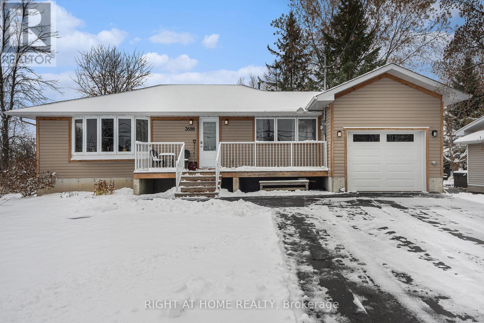 3688 Principale Street, Alfred And Plantagenet, Ontario  K0A 3K0 - Photo 2 - X12668676