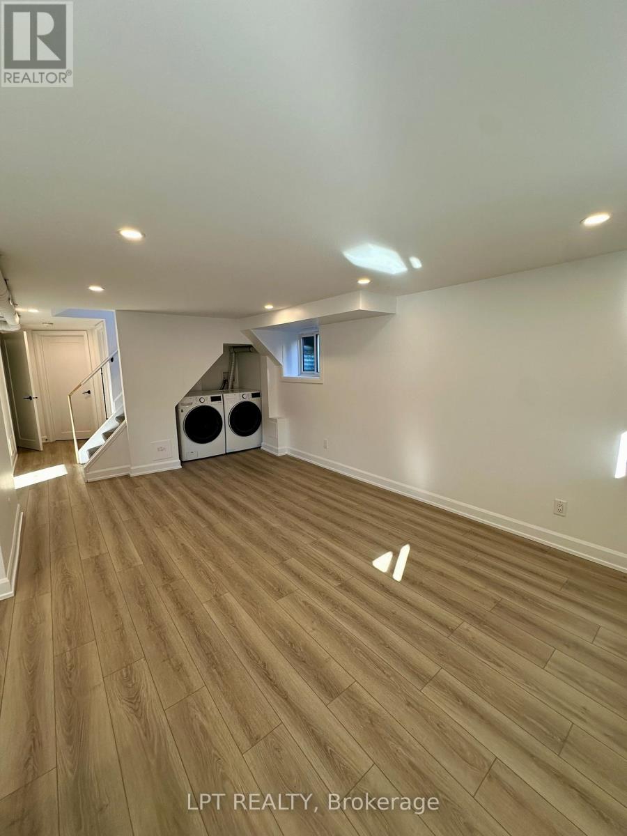 2101 Arch Street, Ottawa, Ontario  K1G 2H5 - Photo 12 - X12668720