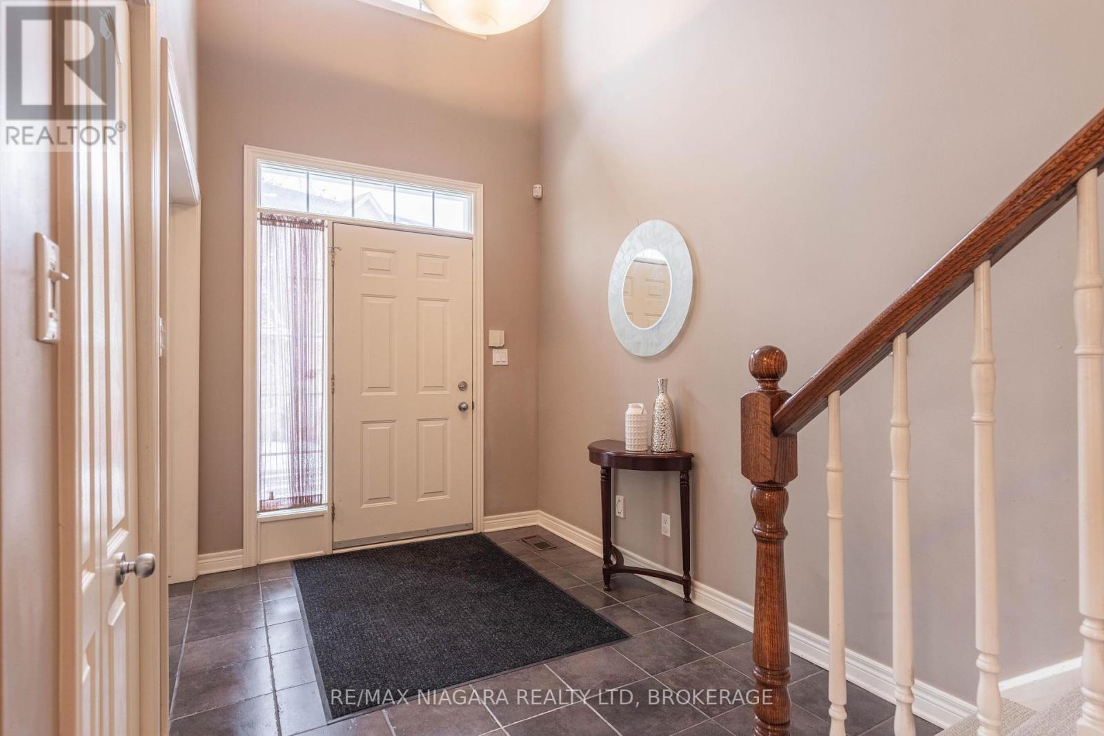 7 - 8142 Costabile Drive, Niagara Falls, Ontario  L2H 3M3 - Photo 16 - X12668580