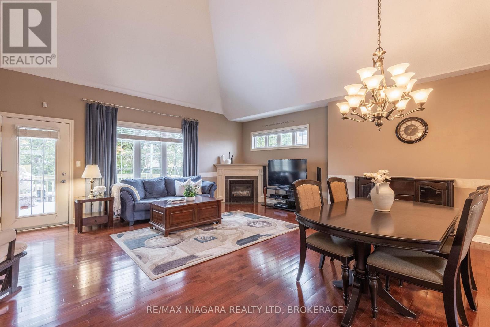 7 - 8142 Costabile Drive, Niagara Falls, Ontario  L2H 3M3 - Photo 8 - X12668580