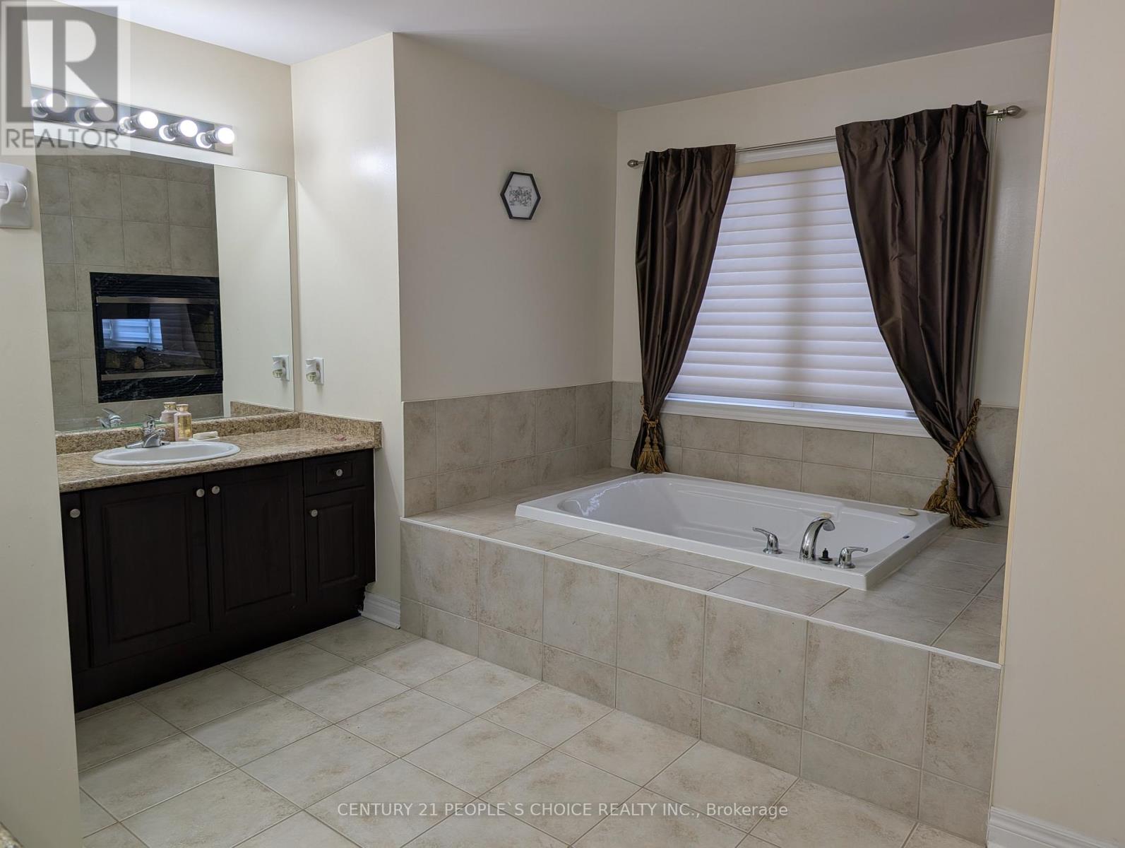 2168 Colonel William Parkway, Oakville, Ontario  L6M 0B8 - Photo 24 - W12644830