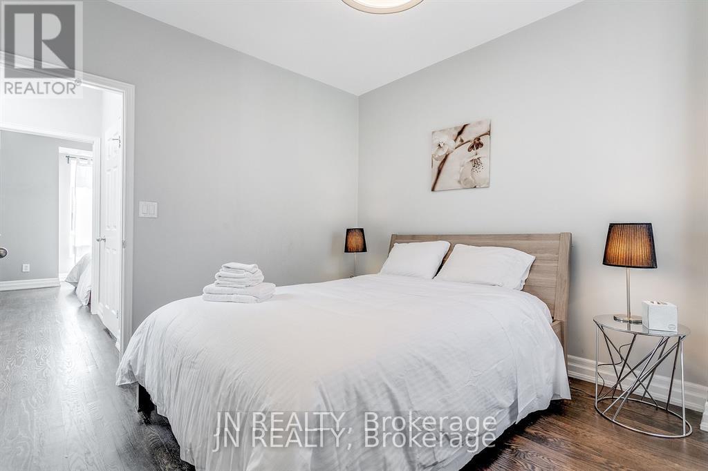 308 Harbord Street, Toronto, Ontario  M6G 1G8 - Photo 20 - C12668500