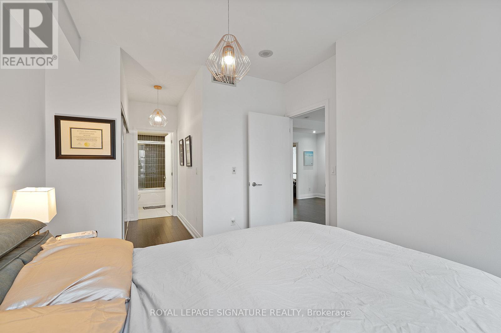 2003 - 80 John Street, Toronto, Ontario  M5V 3X4 - Photo 14 - C12668522