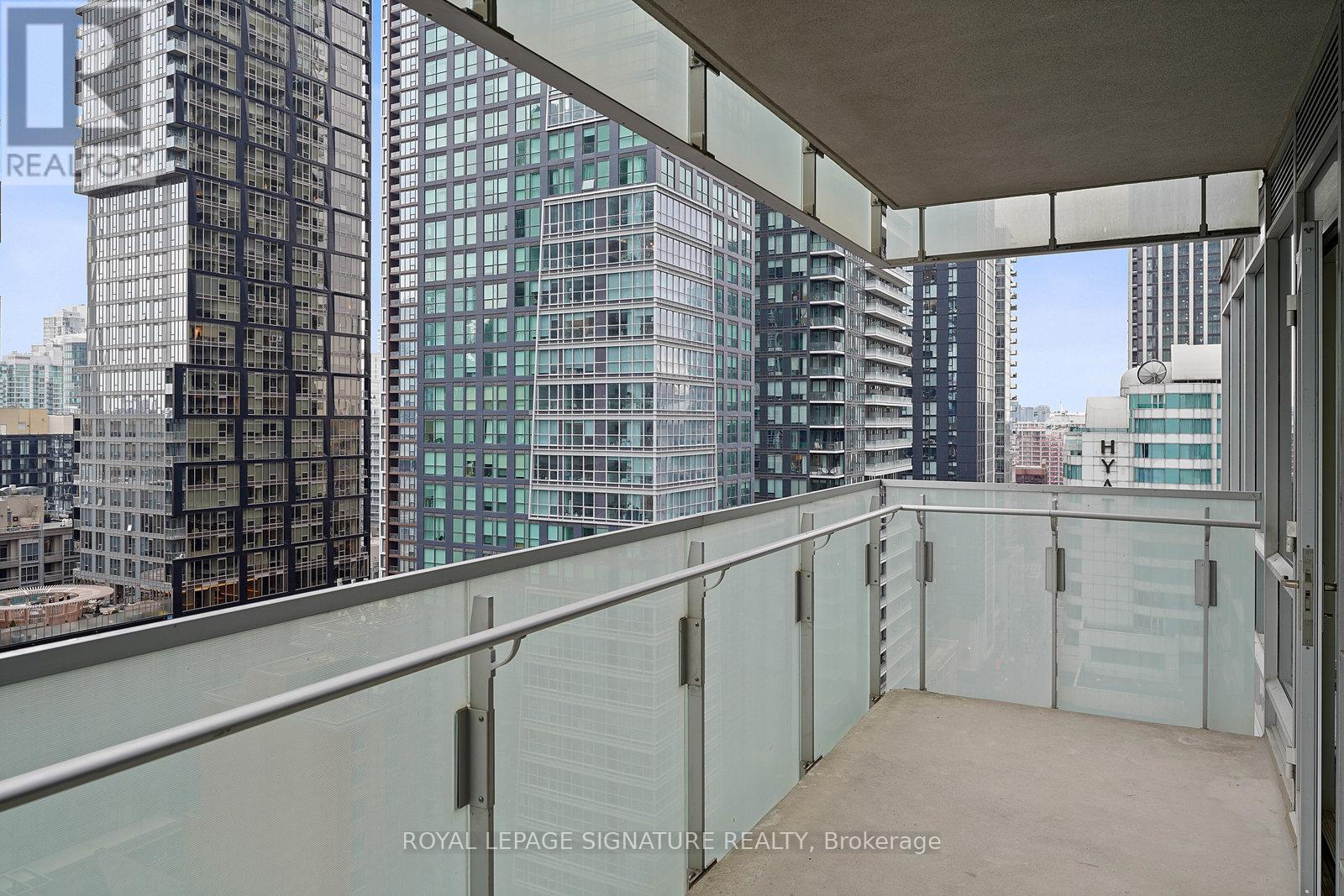 2003 - 80 John Street, Toronto, Ontario  M5V 3X4 - Photo 27 - C12668522