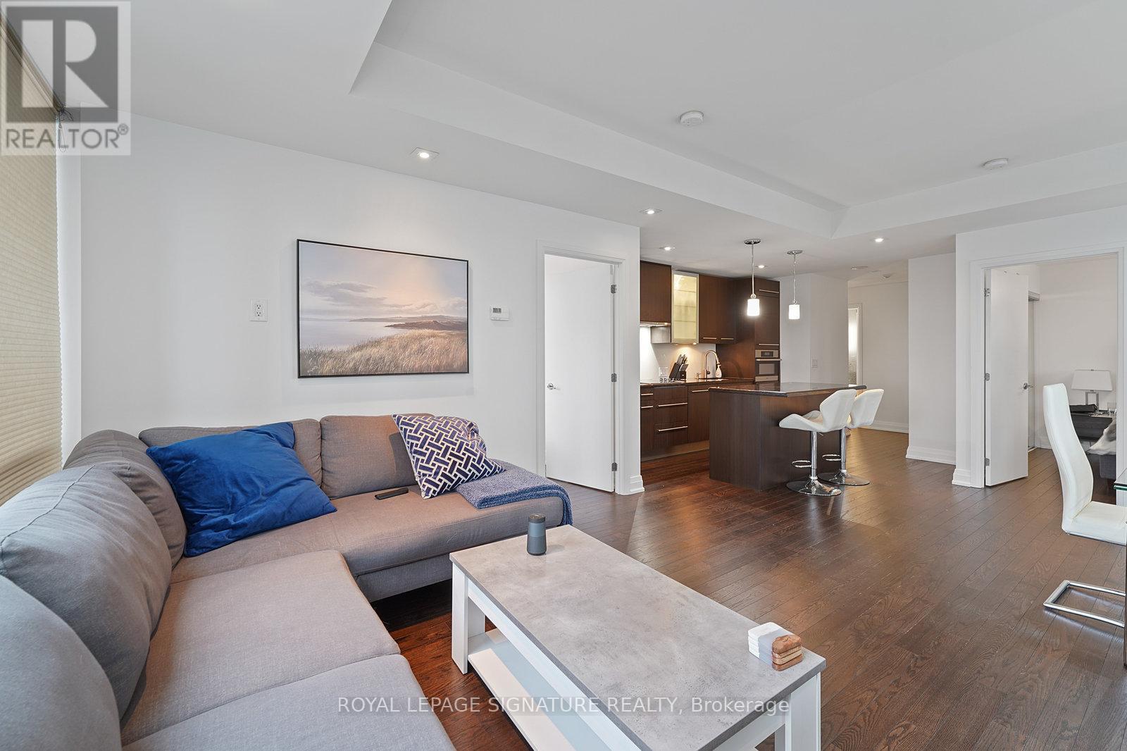 2003 - 80 John Street, Toronto, Ontario  M5V 3X4 - Photo 9 - C12668522