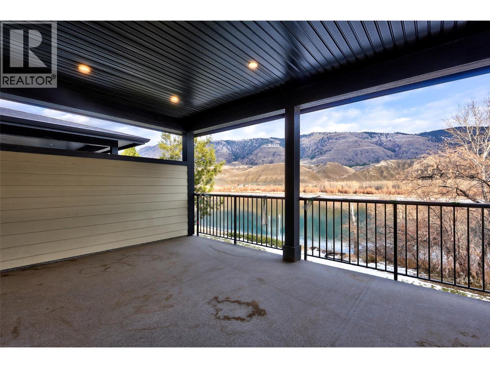 2850 Thompson Drive, Kamloops, British Columbia  V2C 4L7 - Photo 11 - 10372029