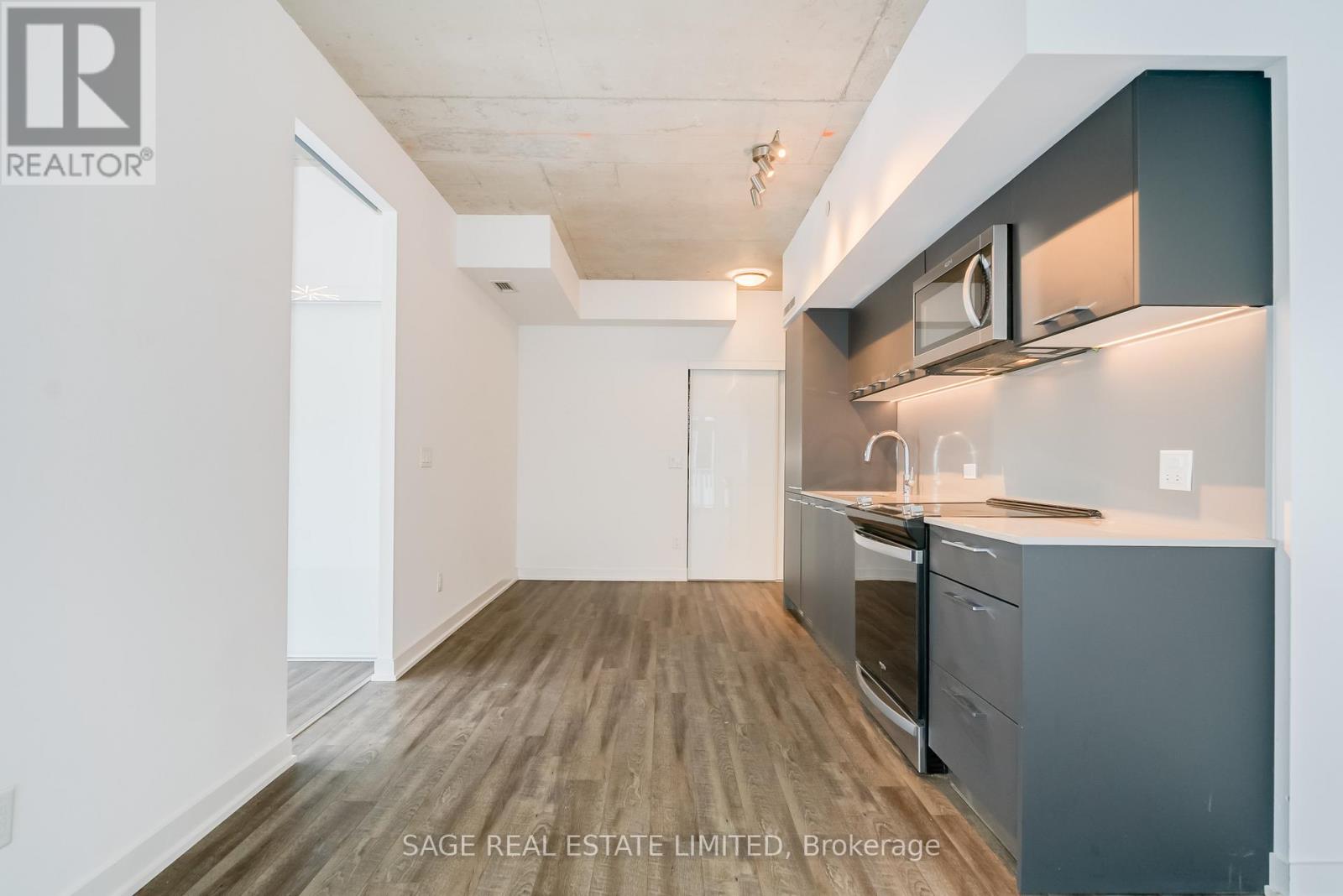 1105 - 45 Baseball Place, Toronto, Ontario  M4M 0H1 - Photo 5 - E12668466