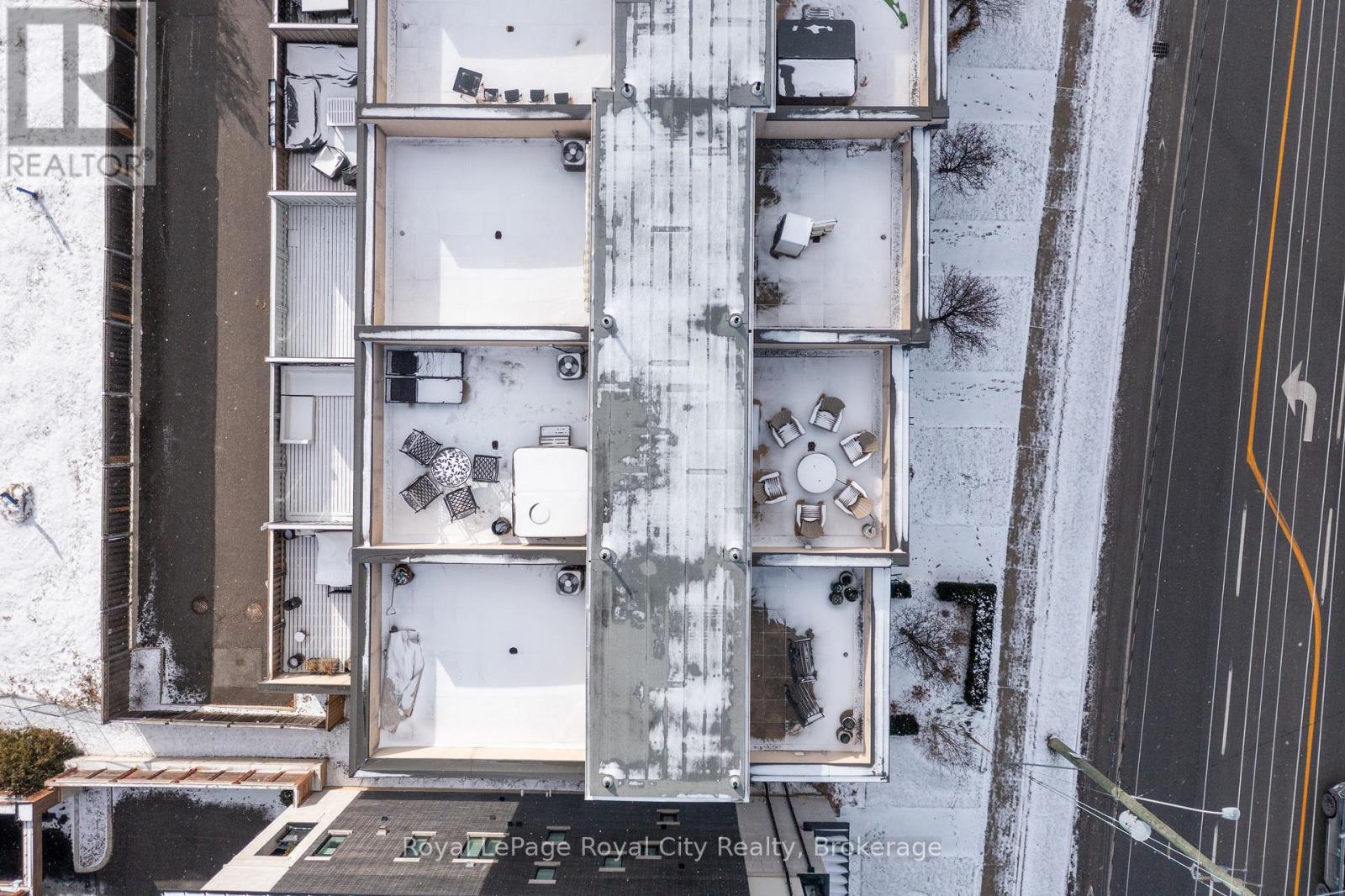 216 Rebecca Street, Oakville, Ontario  L6K 1J9 - Photo 47 - W12668404