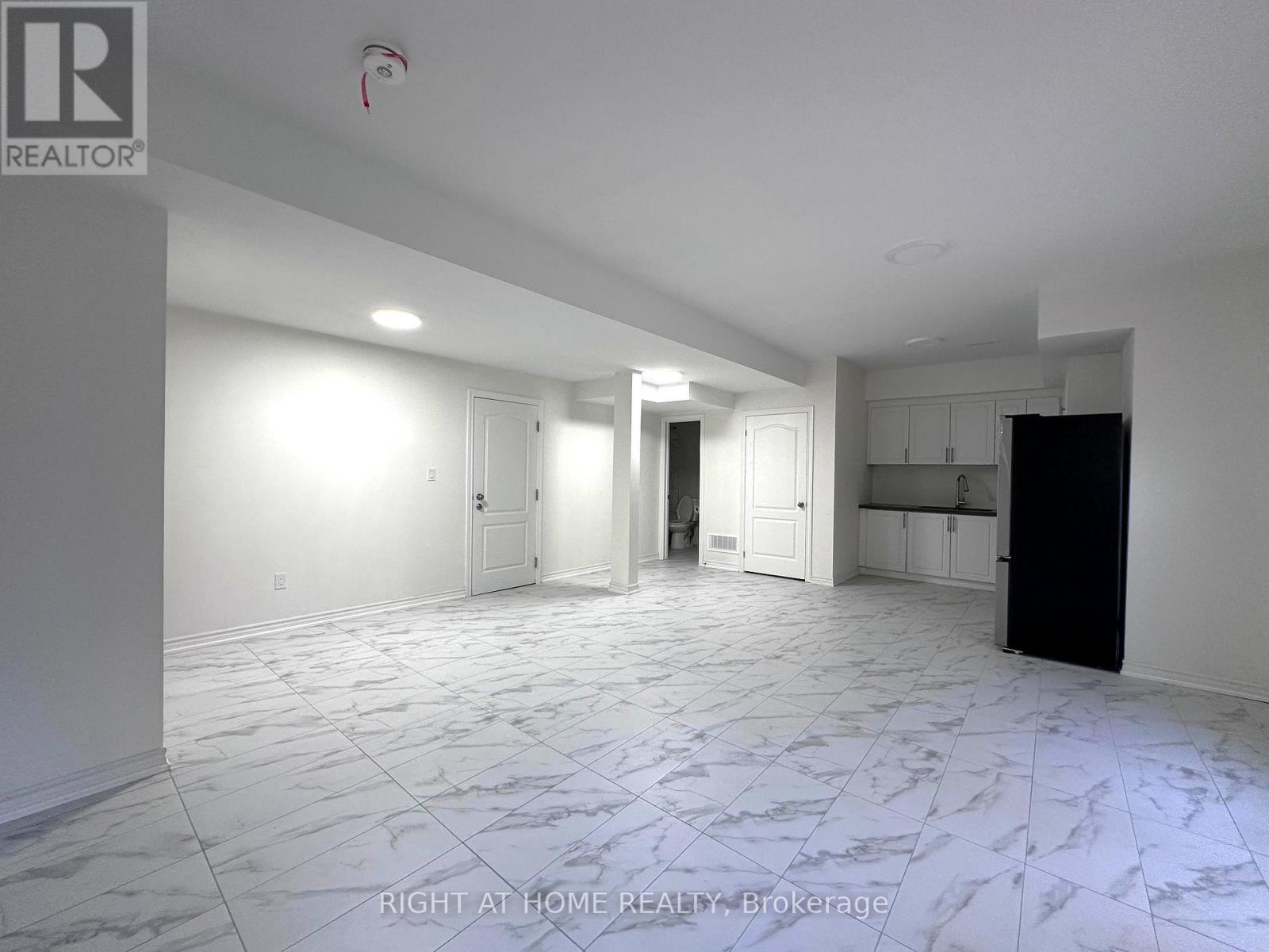 2287 LOZENBY STREET, Innisfil, Ontario