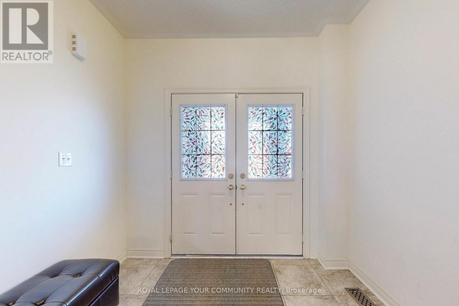 131 Aikenhead Avenue, Richmond Hill, Ontario  L4S 0C6 - Photo 3 - N12668558