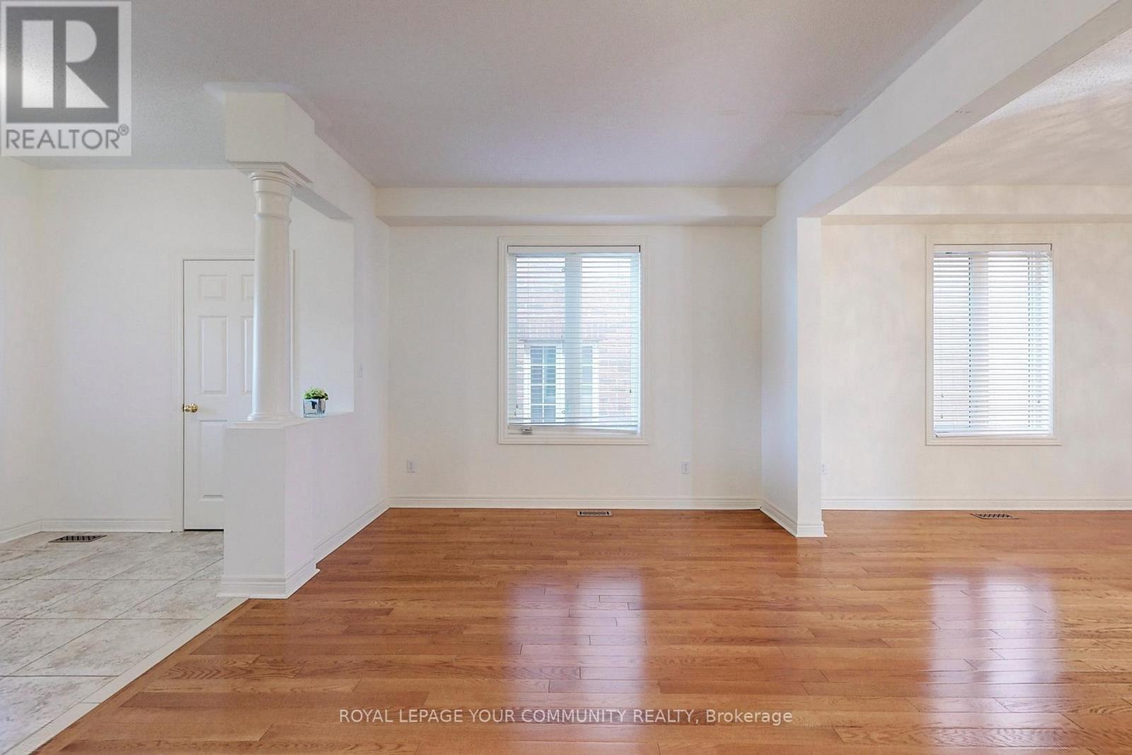 131 Aikenhead Avenue, Richmond Hill, Ontario  L4S 0C6 - Photo 4 - N12668558