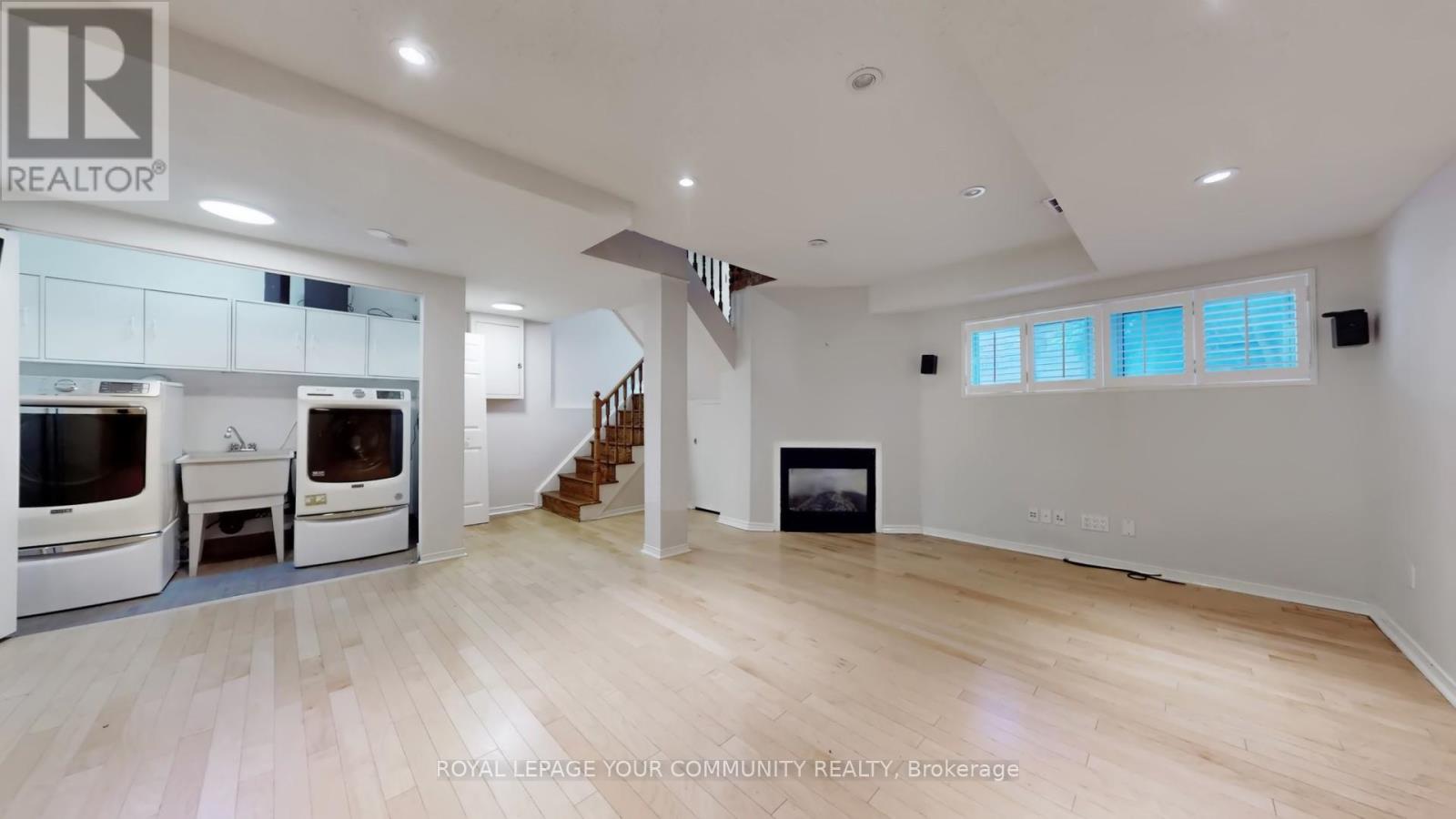 125 North Meadow Crescent, Vaughan, Ontario  L4J 3C4 - Photo 22 - N12668600