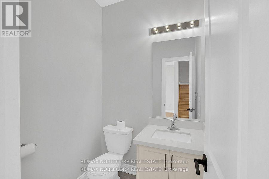 34 Alan Williams Trl Trail, Uxbridge, Ontario  L9P 0R6 - Photo 11 - N12668606