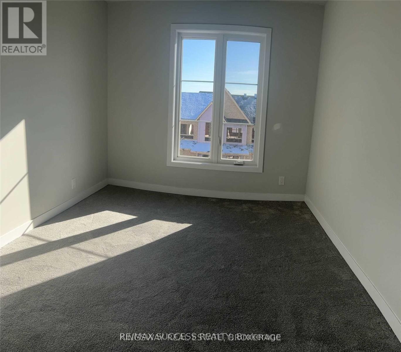 6 Percy Rye Avenue, Markham, Ontario  L6C 3K1 - Photo 25 - N12668658