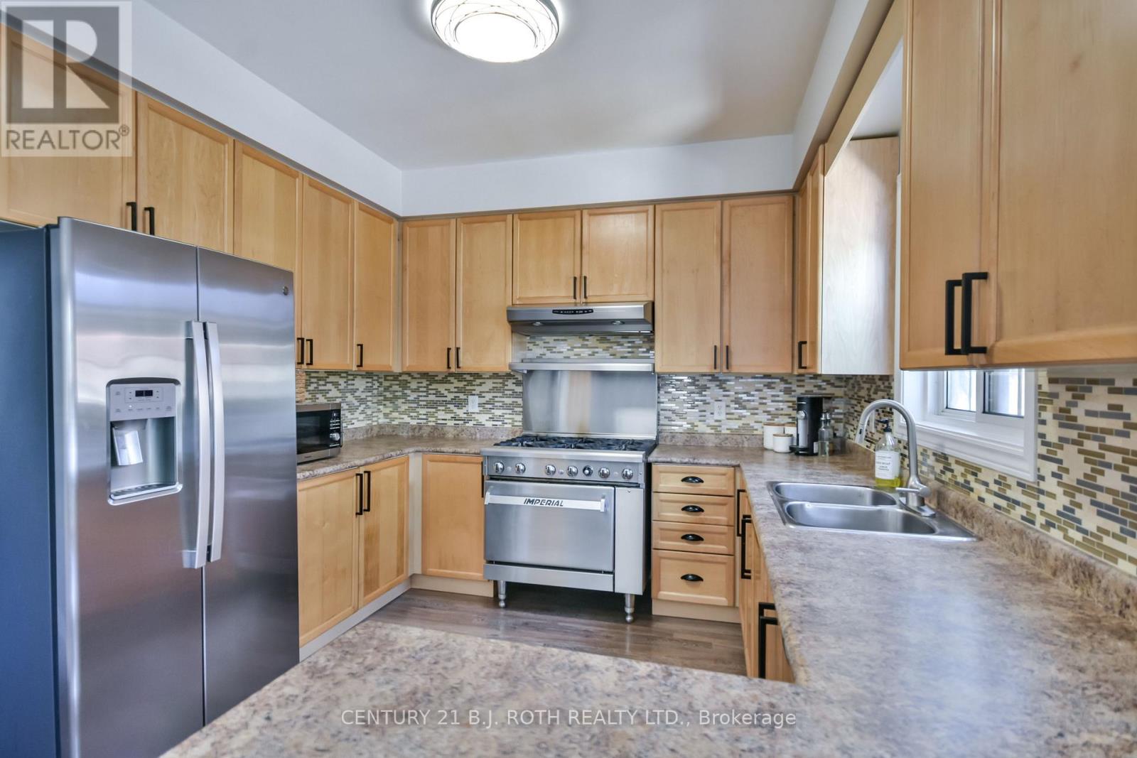 60 Carley Crescent, Barrie, Ontario  L4N 0M8 - Photo 14 - S12668560