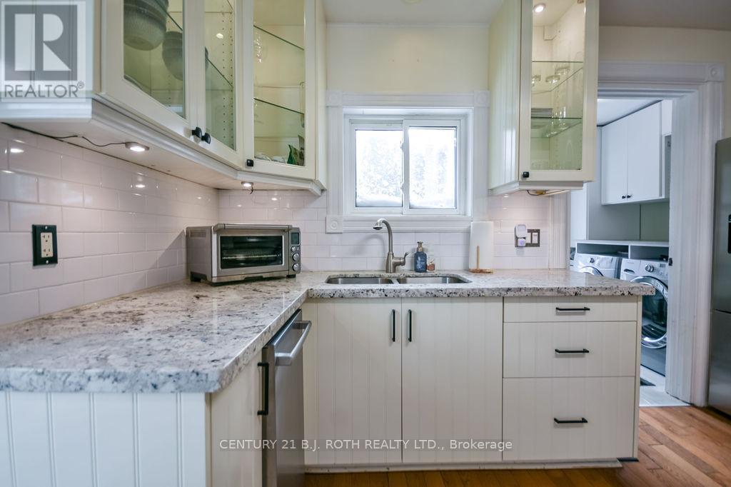 15 Stone Street, Springwater (Elmvale), Ontario  L0L 1P0 - Photo 13 - S12668696