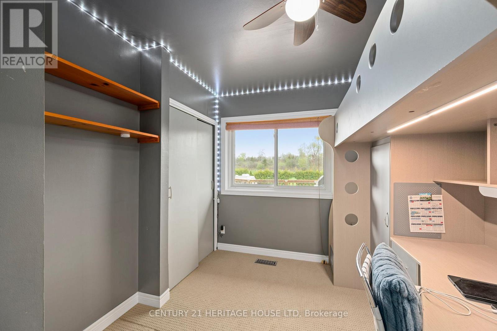 2720 Catherine Street, Thames Centre, Ontario  N0L 1G4 - Photo 10 - X12381177