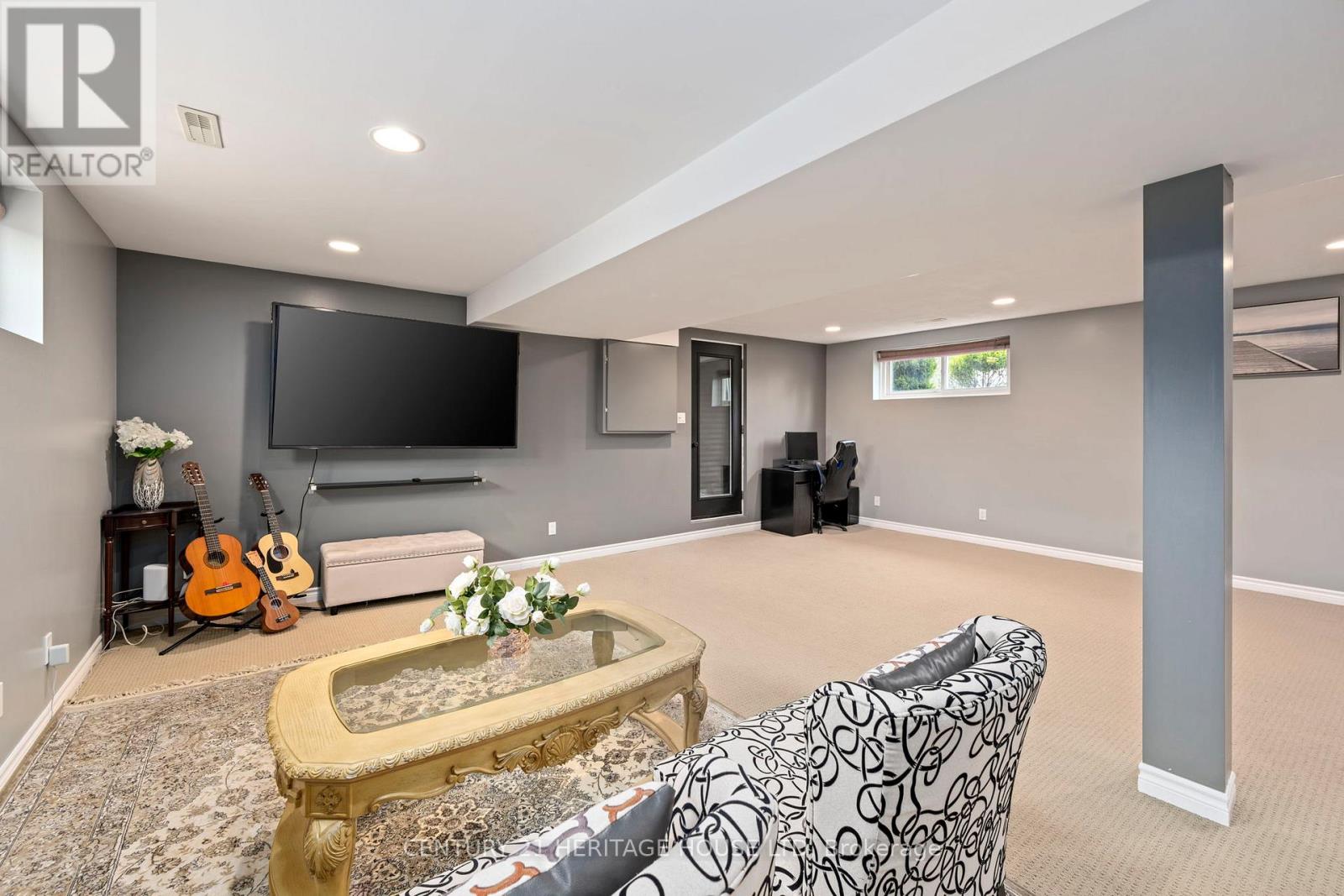 2720 Catherine Street, Thames Centre, Ontario  N0L 1G4 - Photo 19 - X12381177