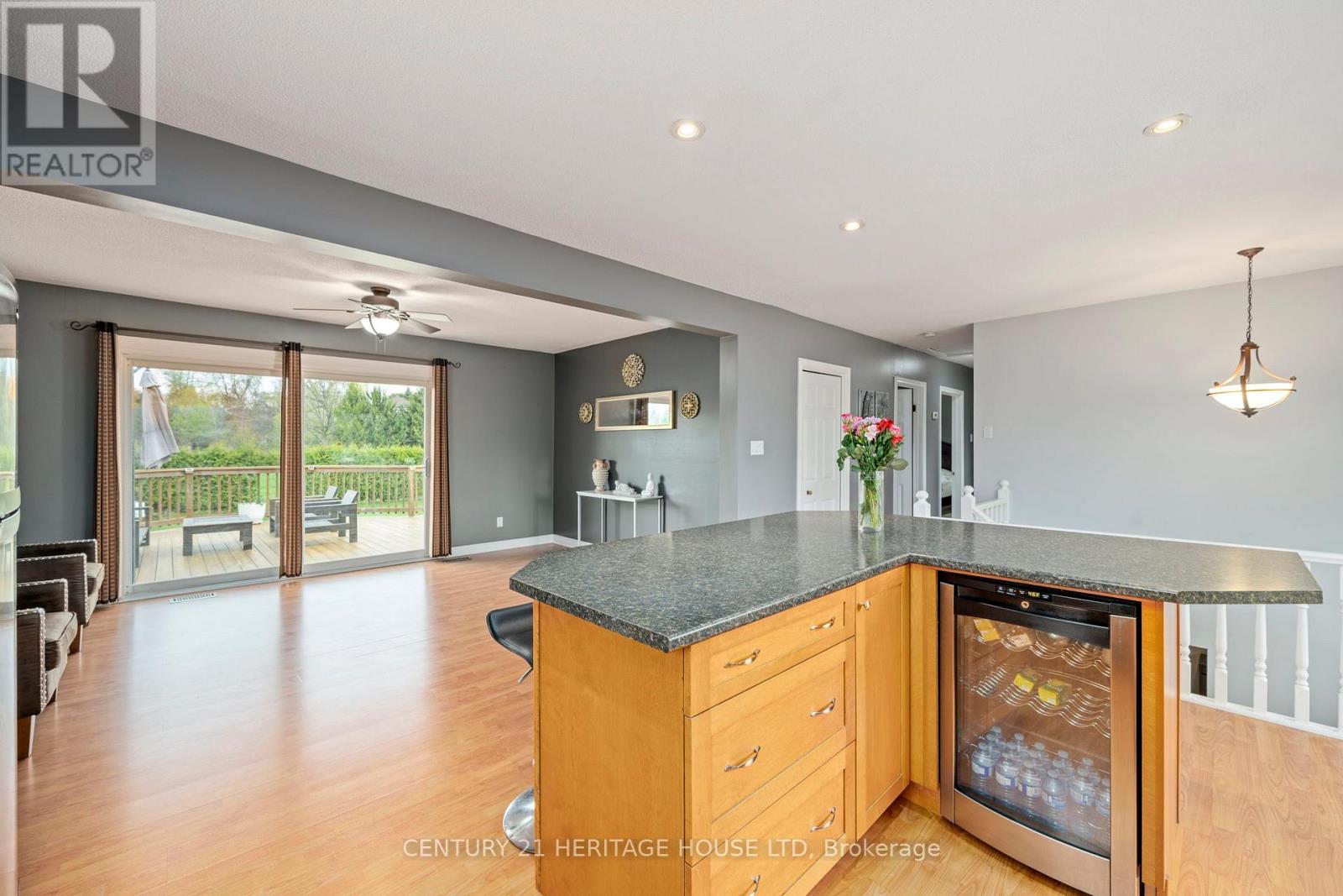 2720 Catherine Street, Thames Centre, Ontario  N0L 1G4 - Photo 8 - X12381177