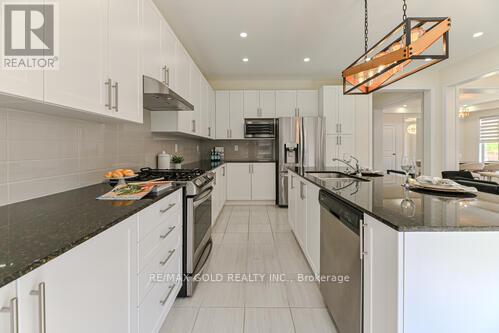 59 Cobriza Crescent, Brampton, Ontario  L7A 5A6 - Photo 18 - W12666300