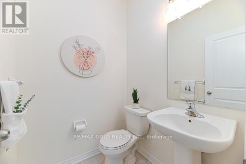 59 Cobriza Crescent, Brampton, Ontario  L7A 5A6 - Photo 21 - W12666300