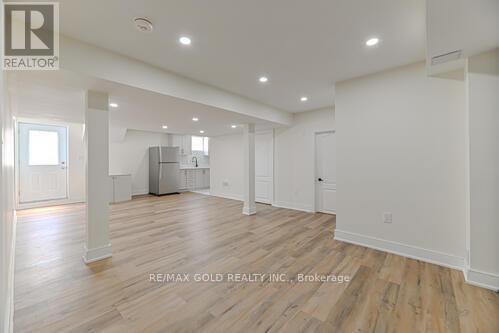 59 Cobriza Crescent, Brampton, Ontario  L7A 5A6 - Photo 35 - W12666300