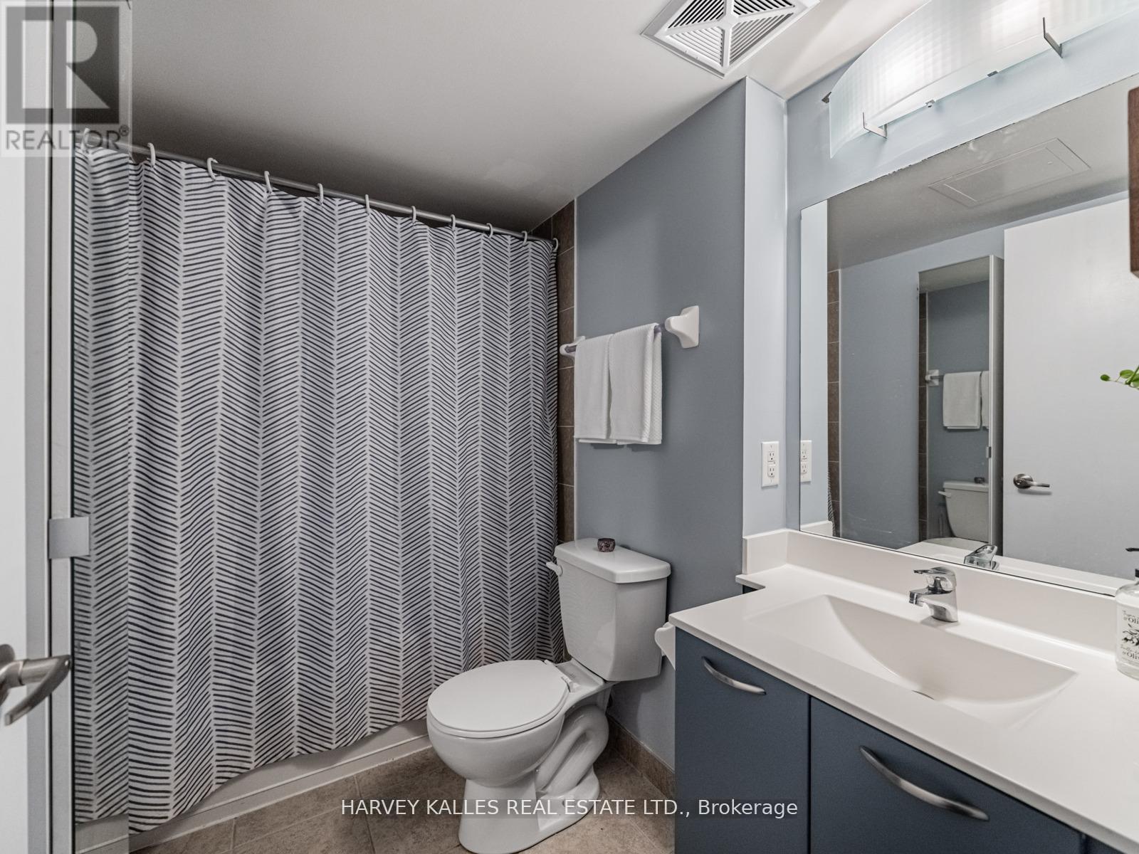 703 - 38 Joe Shuster Way, Toronto, Ontario  M6K 0A5 - Photo 20 - W12668504