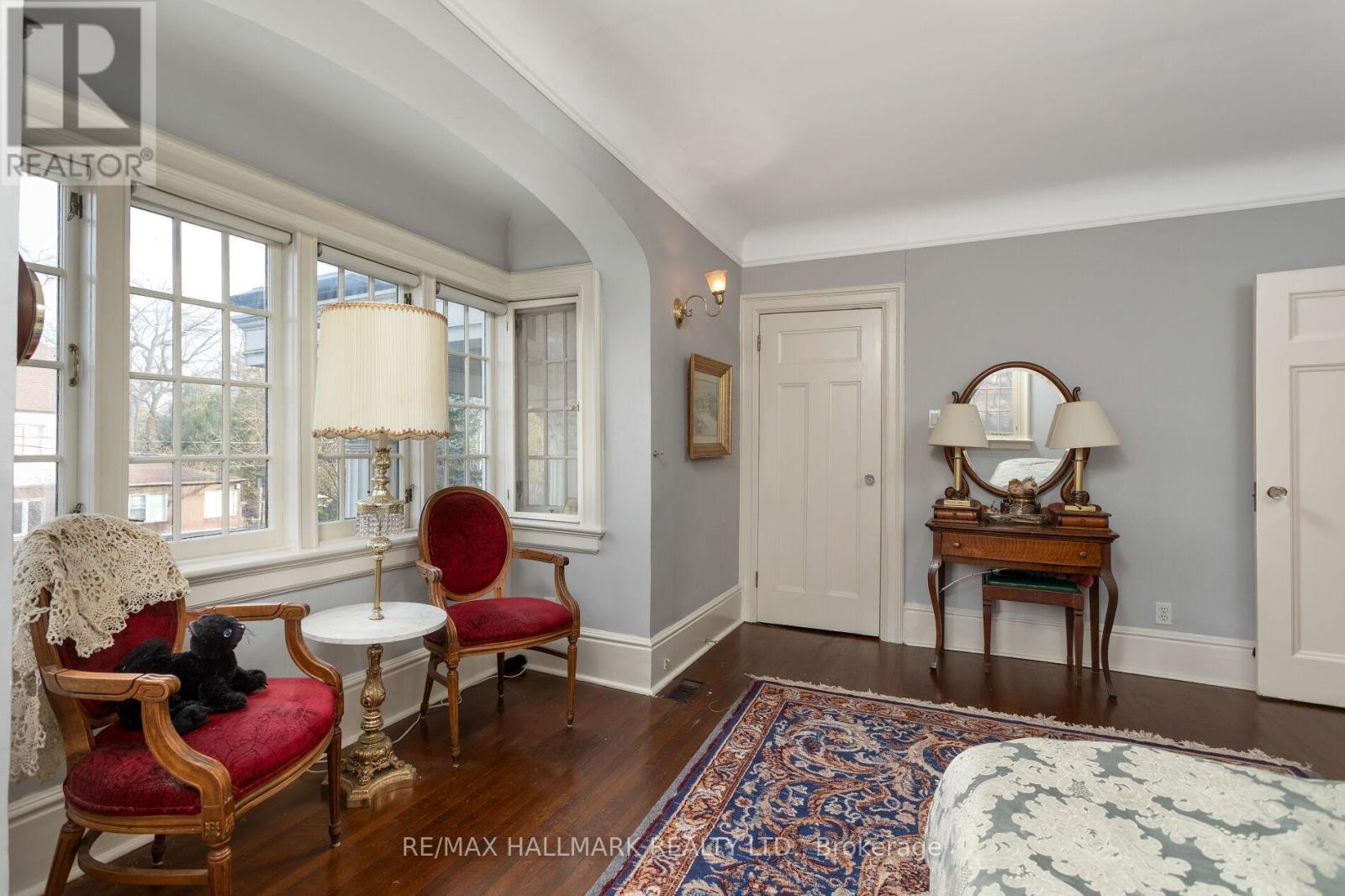 60 Indian Grove, Toronto, Ontario  M6R 2Y3 - Photo 31 - W12668526