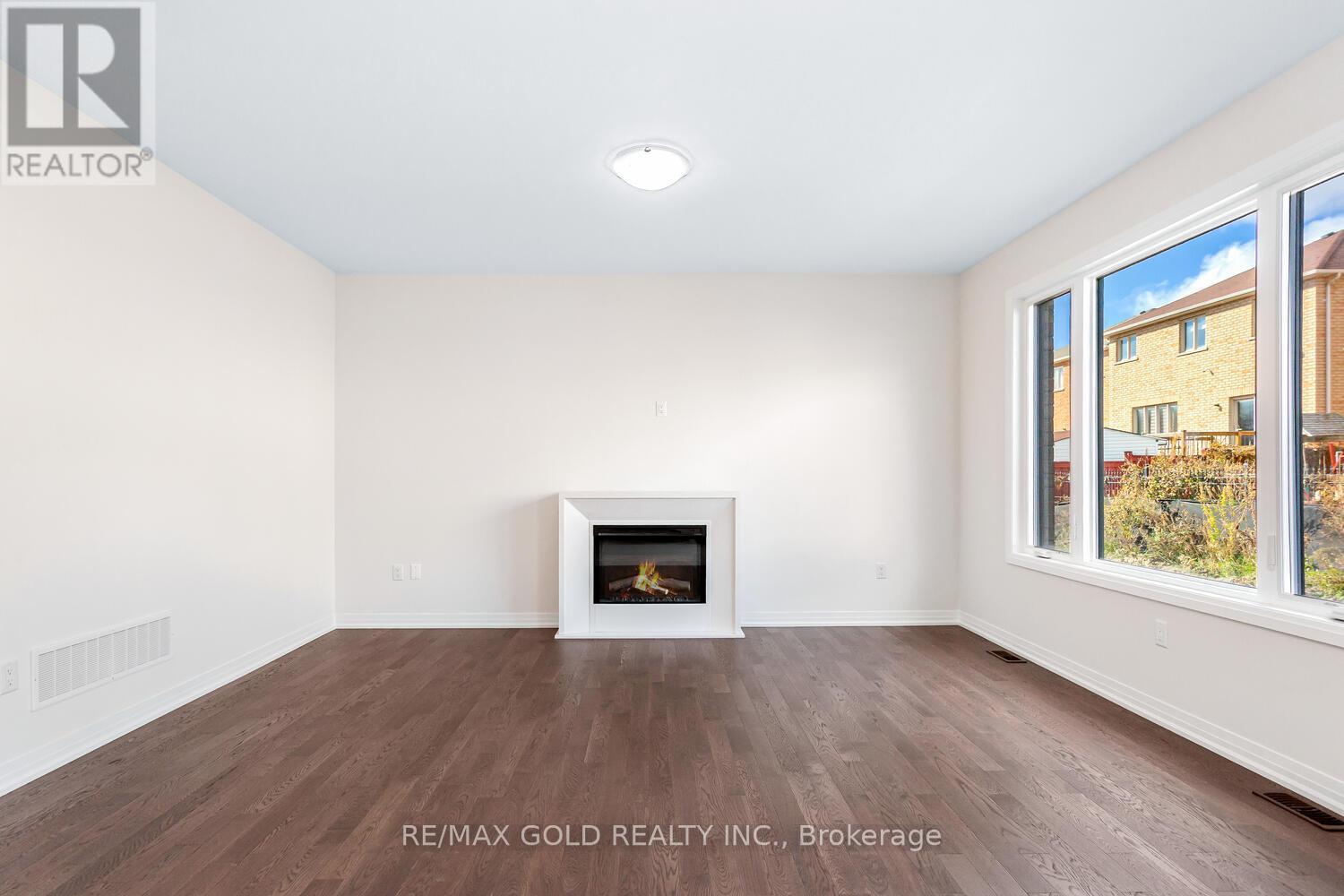 8 Boswell Drive, Brampton, Ontario  L6P 4R7 - Photo 16 - W12668534