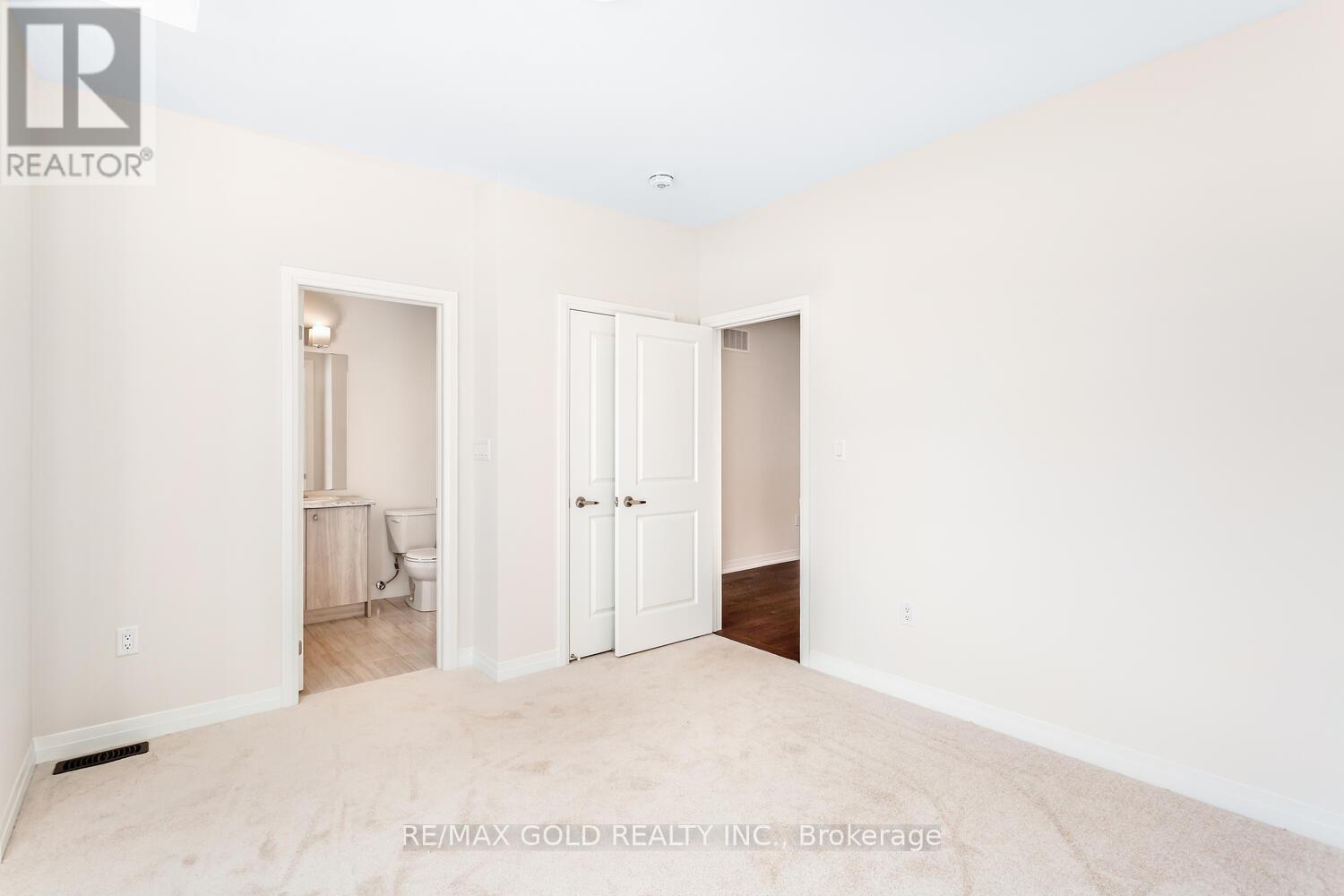 8 Boswell Drive, Brampton, Ontario  L6P 4R7 - Photo 33 - W12668534