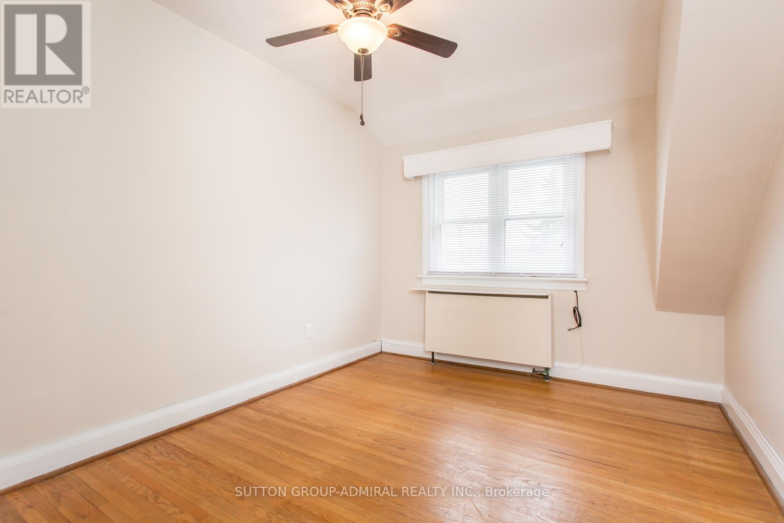 26 Forty First Street, Toronto, Ontario  M8W 3N6 - Photo 10 - W12668562