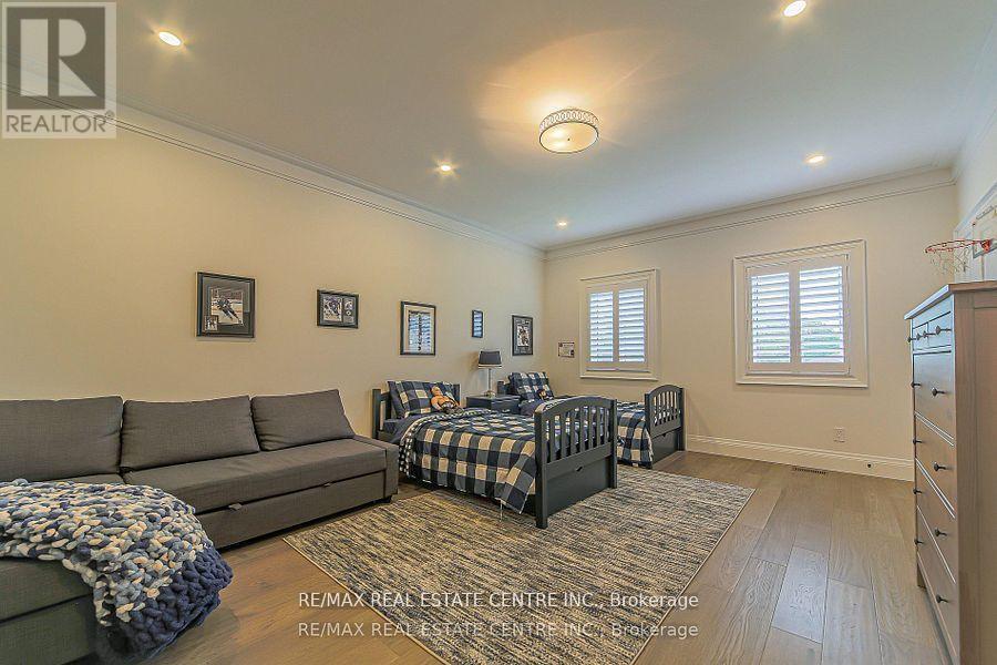 1 Hawthorn Crescent, Brampton, Ontario  L6S 1A9 - Photo 20 - W12668590