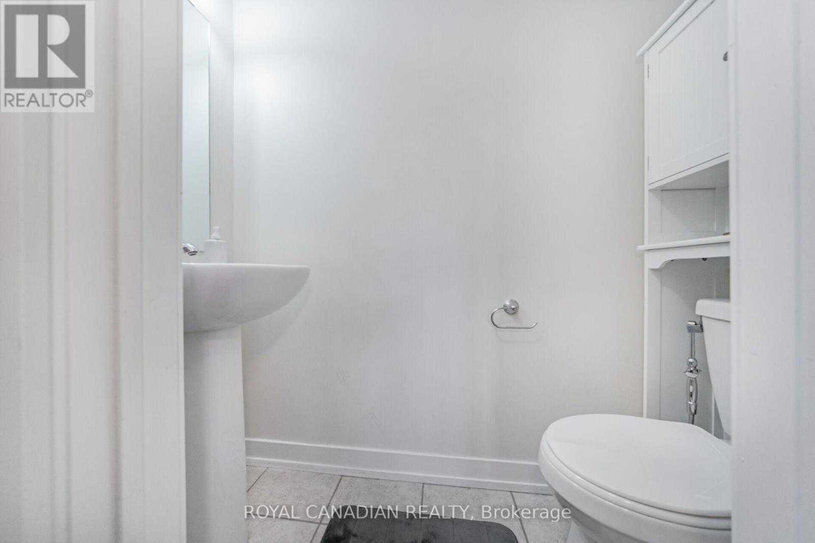 228 - 2355 Sheppard Avenue W, Toronto, Ontario  M9M 0E7 - Photo 22 - W12668598