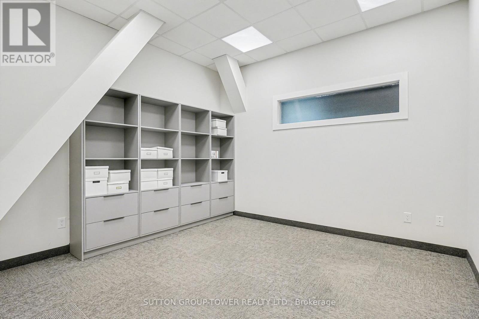 33 - 5250 Solar Drive, Mississauga, Ontario  L4W 5M8 - Photo 7 - W12668612