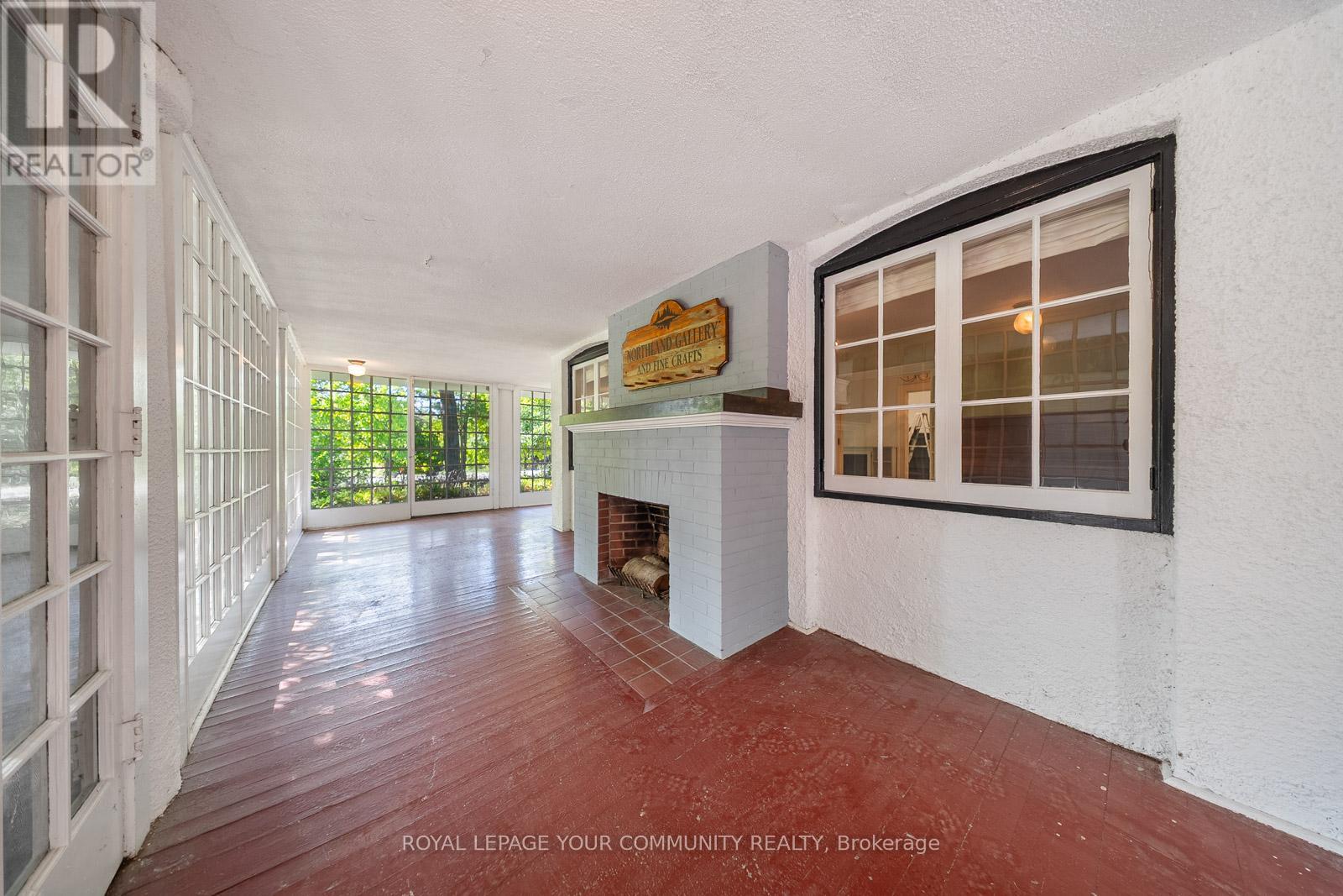 1173 Queen Victoria Avenue, Mississauga, Ontario  L5H 3H2 - Photo 11 - W12668654