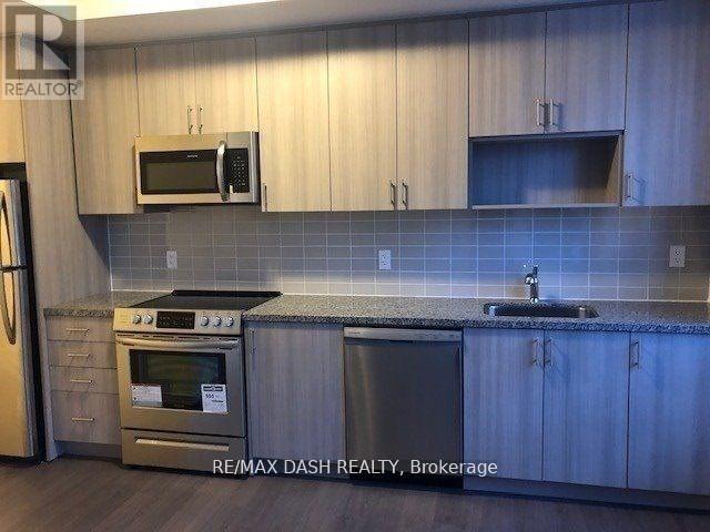 306 - 1130 Briar Hill Avenue, Toronto, Ontario  M6B 0A9 - Photo 2 - W12668706