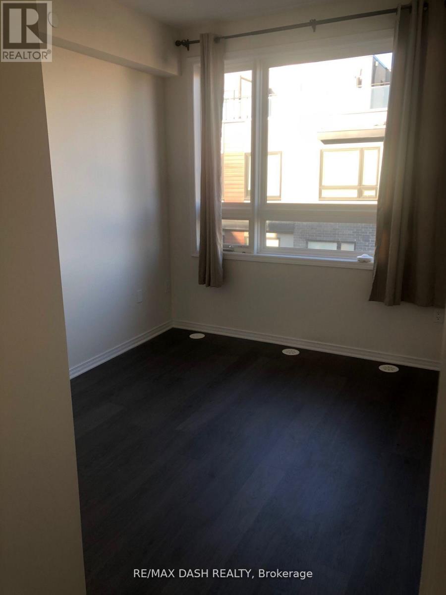 306 - 1130 Briar Hill Avenue, Toronto, Ontario  M6B 0A9 - Photo 7 - W12668706