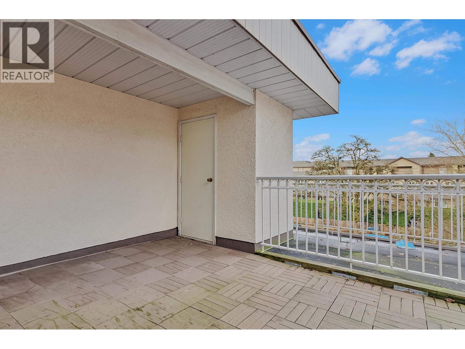 303 458 E 44th Avenue, Vancouver, British Columbia  V5W 1W3 - Photo 24 - R3076258