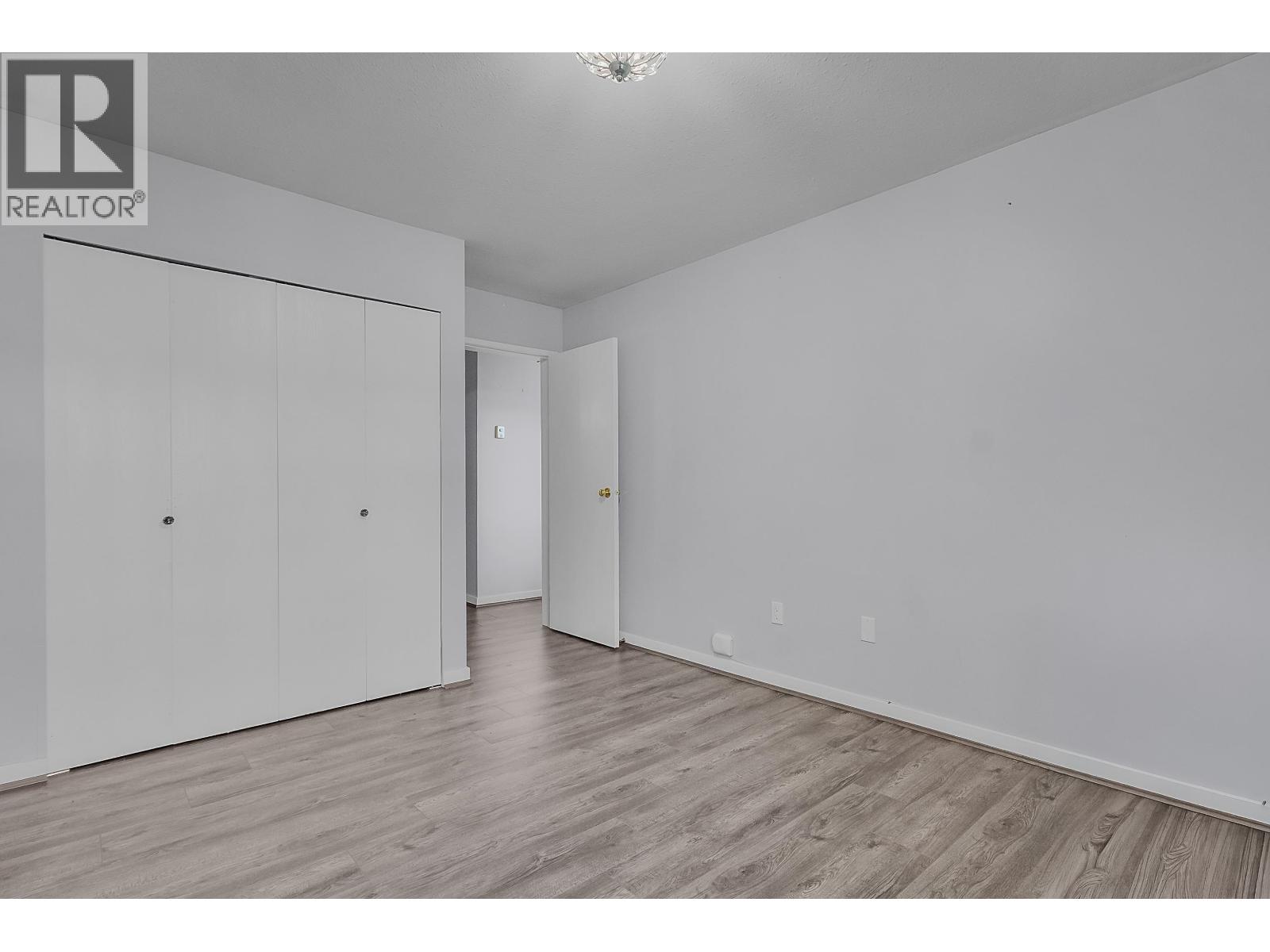 303 458 E 44th Avenue, Vancouver, British Columbia  V5W 1W3 - Photo 10 - R3076258