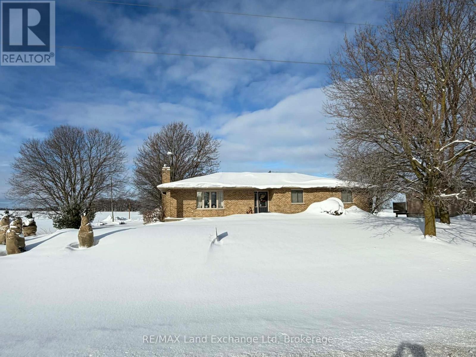 1a Crawford Street, North Huron, Ontario  N0G 2W0 - Photo 2 - X12469435
