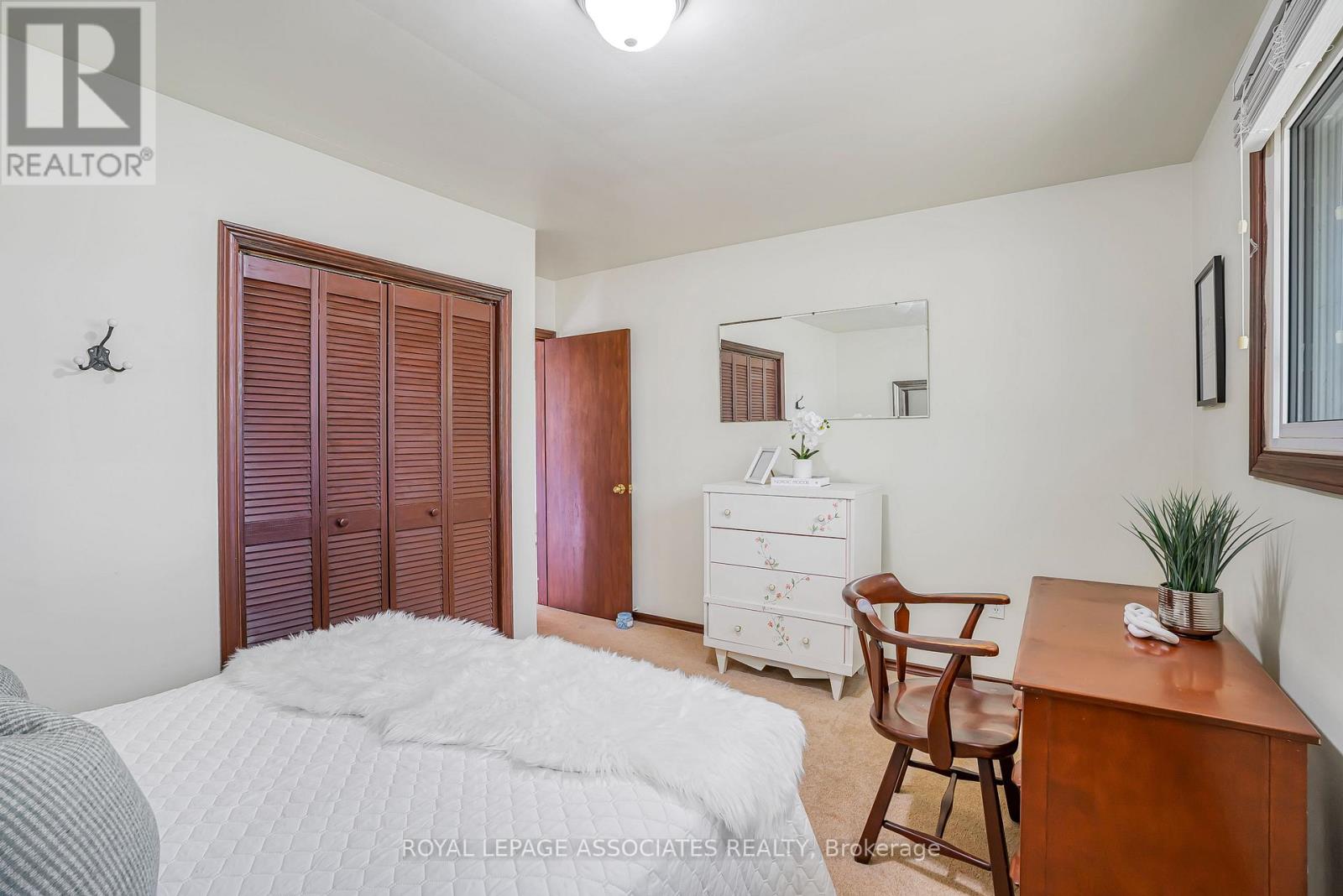 2371 Hendershot Road, Hamilton, Ontario  L0R 1C0 - Photo 17 - X12668464