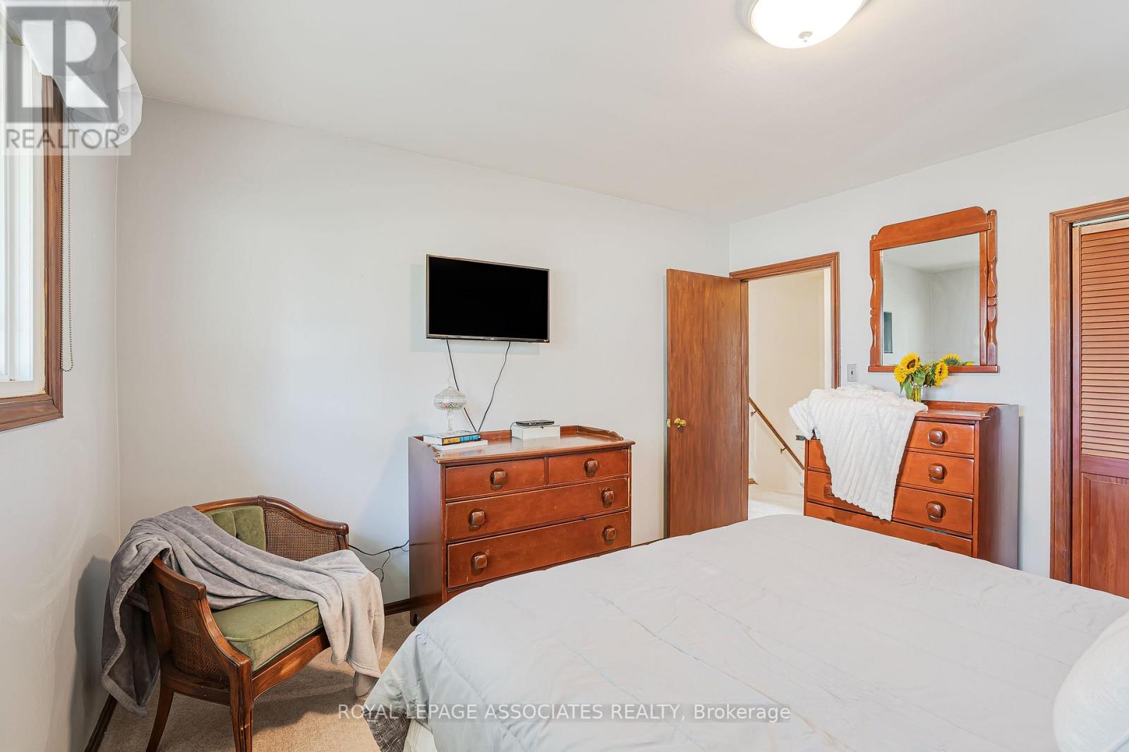 2371 Hendershot Road, Hamilton, Ontario  L0R 1C0 - Photo 23 - X12668464