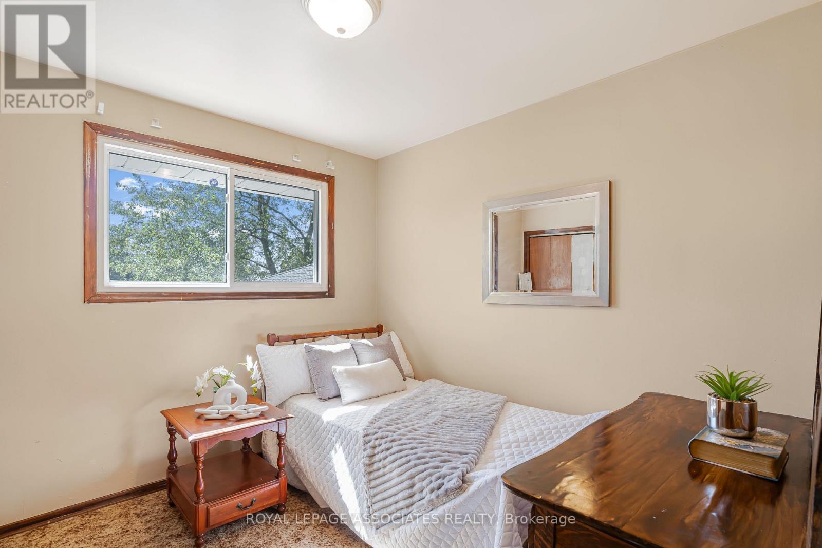 2371 Hendershot Road, Hamilton, Ontario  L0R 1C0 - Photo 24 - X12668464