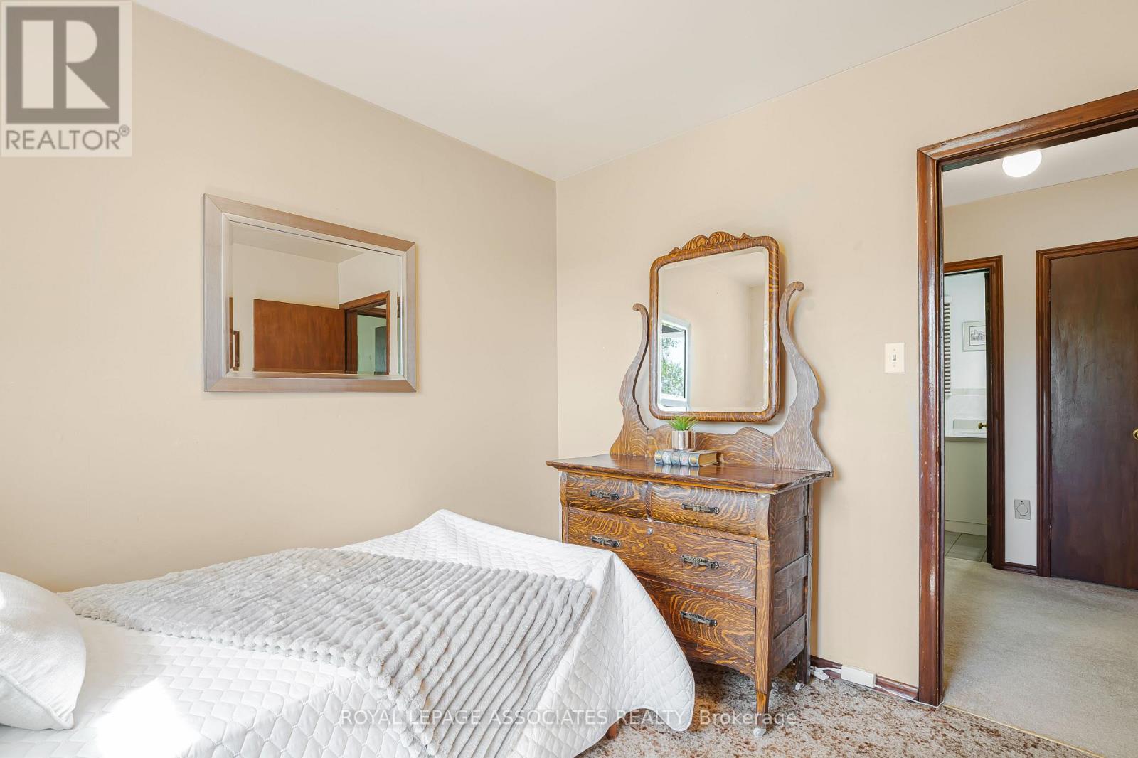 2371 Hendershot Road, Hamilton, Ontario  L0R 1C0 - Photo 26 - X12668464