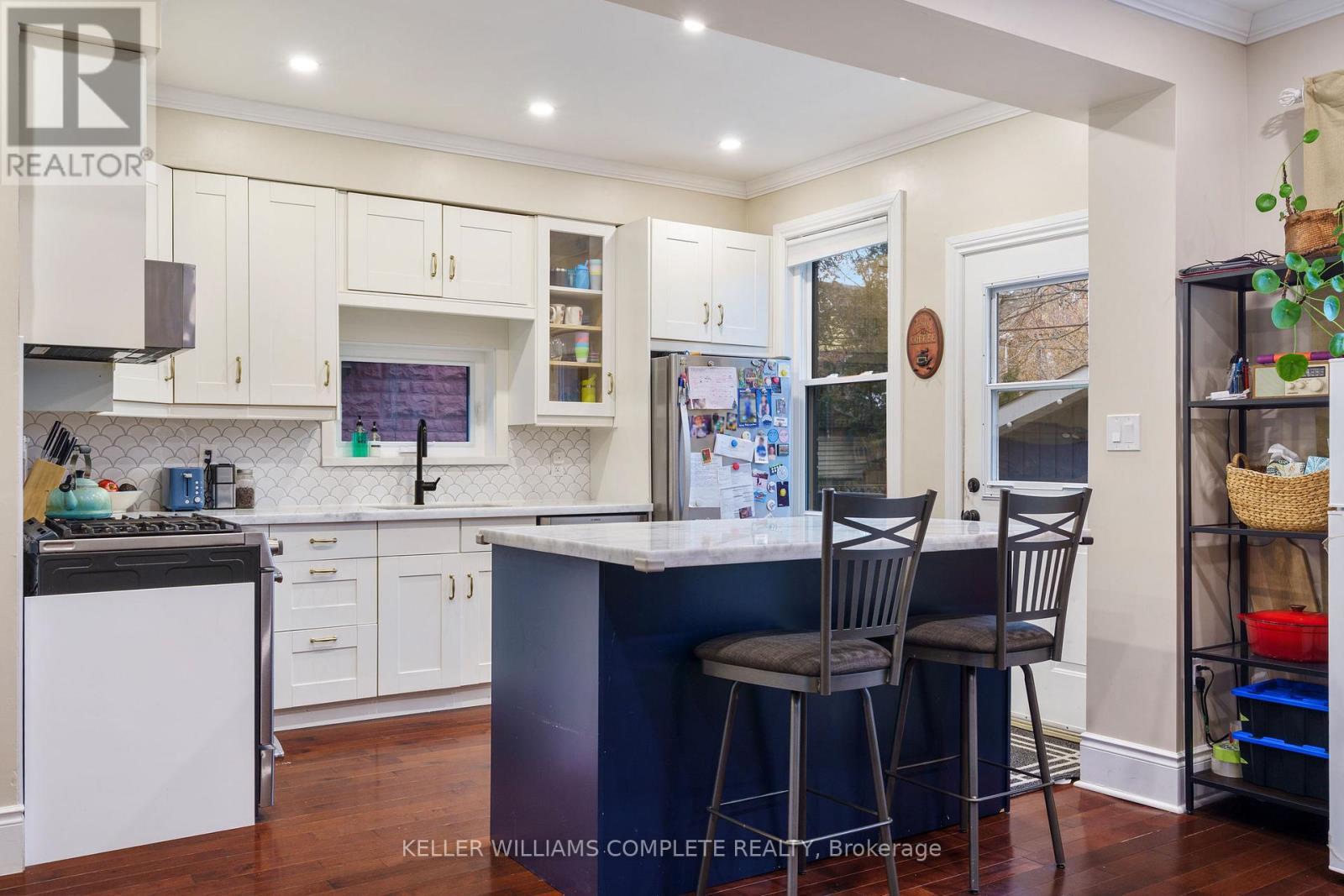 Main - 186 Balsam Avenue S, Hamilton, Ontario  L8M 3B8 - Photo 13 - X12668480